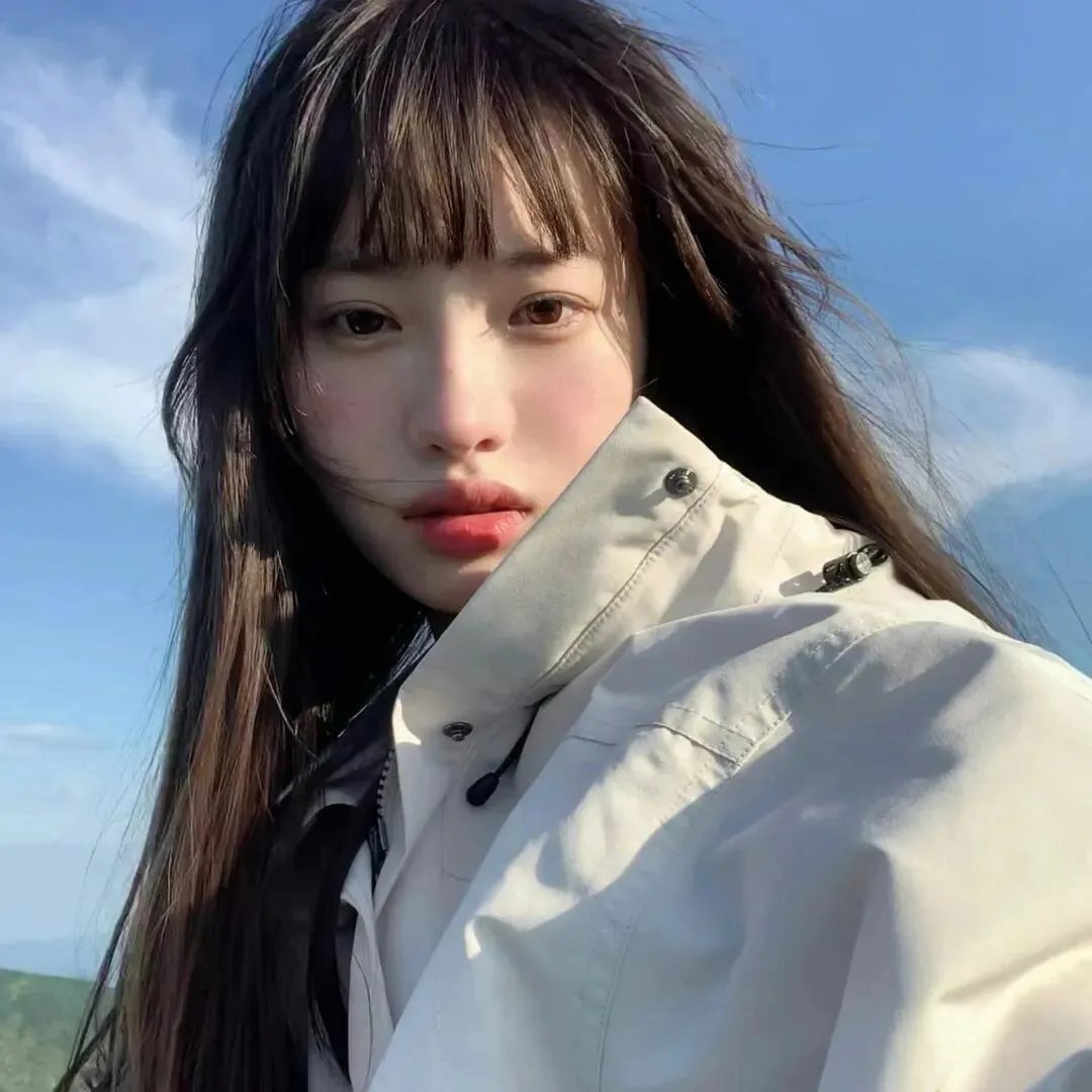 新闻女人
